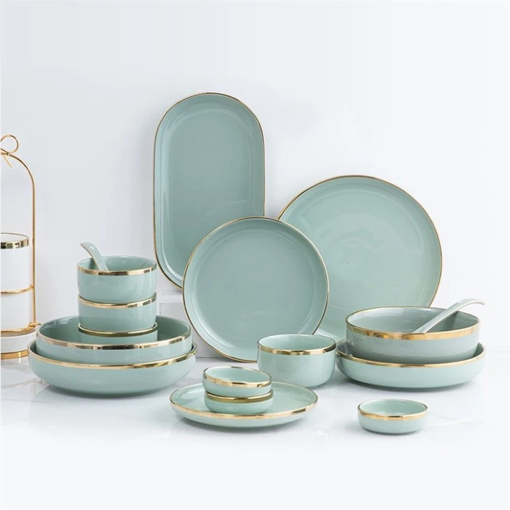Gold Trim Dinnerware Set